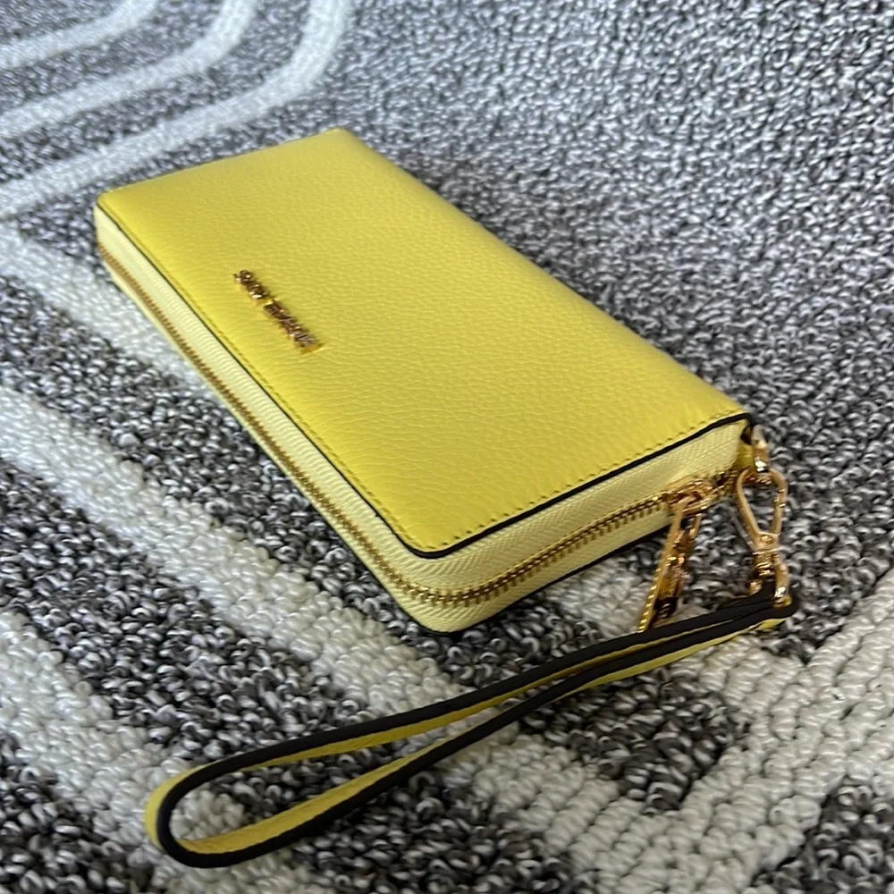 Michael Kors Jet Set Travel Large Travel CONTINENTAL  Sunshine
